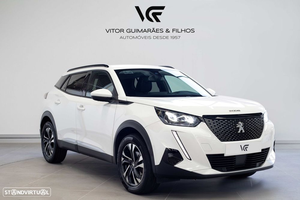 Peugeot 2008 1.2 PureTech Allure Pack EAT8 - 4