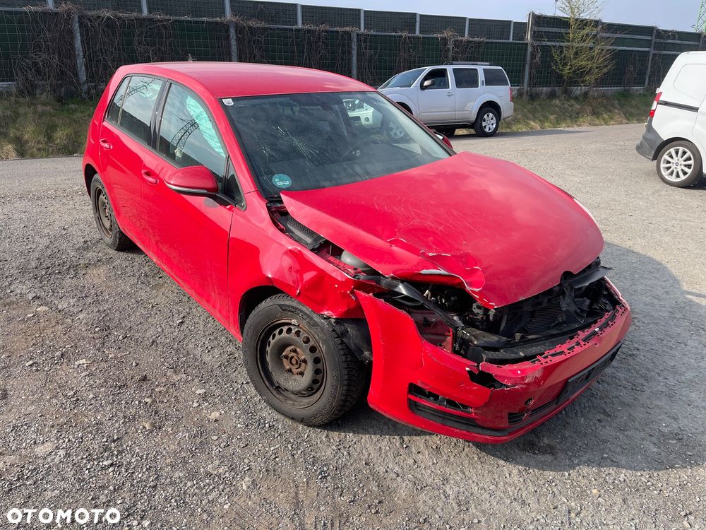 Volkswagen Golf 1.2 TSI BMT Comfortline - 5