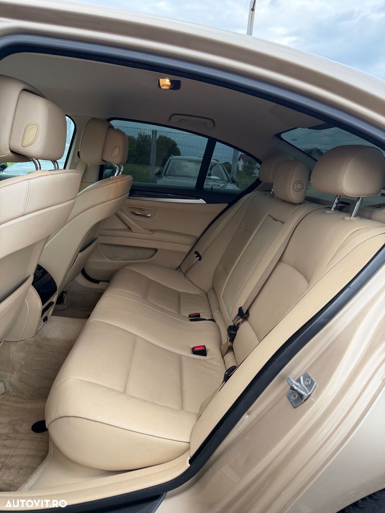 BMW Seria 5 520d Blue Performance - 7