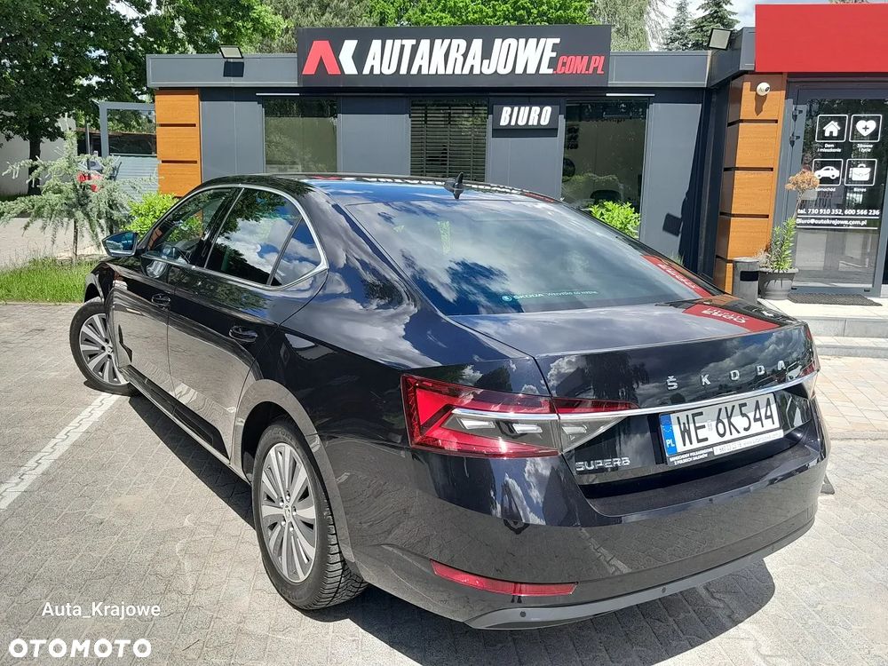 Skoda Superb 2.0 TDI SCR Style DSG - 4