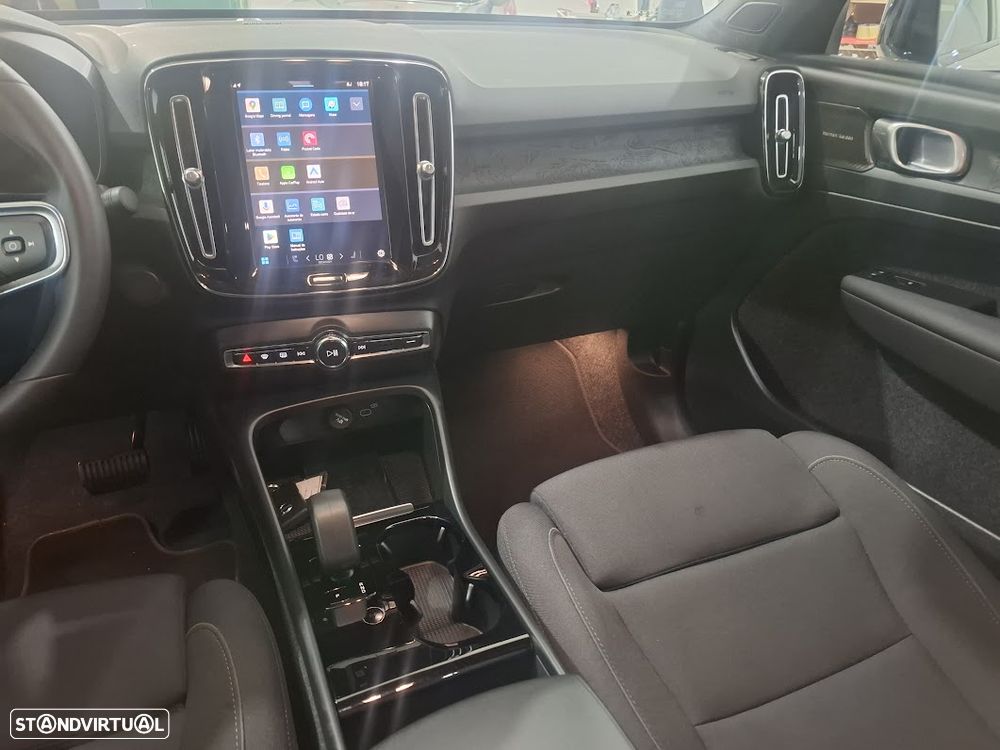 Volvo C40 Recharge 82 kWh Single M. Extended Range RWD Ultimate - 10