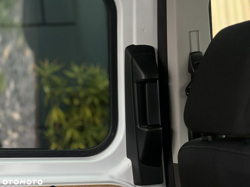 Ford Transit Connect Kombi 220 L1 Trend - 20