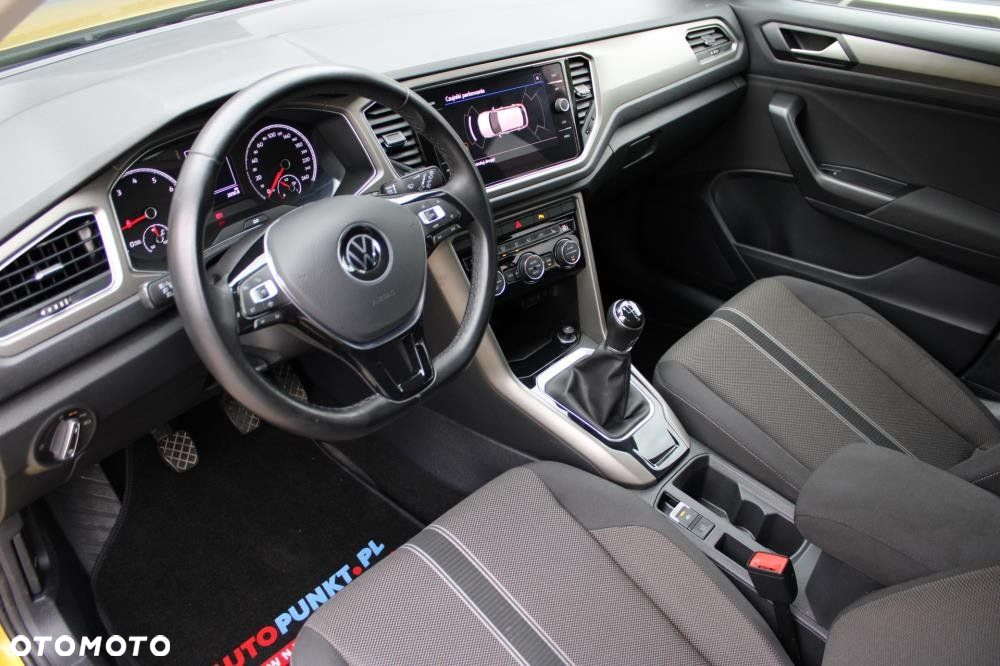 Volkswagen T-Roc - 9
