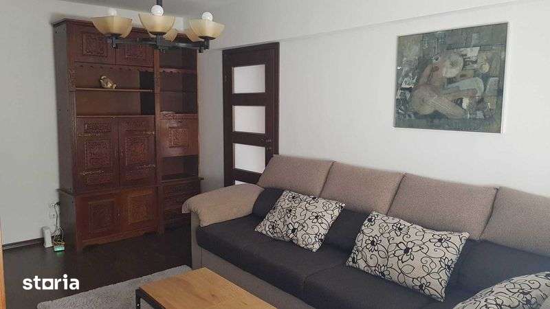 Vand apt 2 camere, 50 mp, etaj 3 din 8, 5 min. Metrou Piata Muncii — fotografia 1