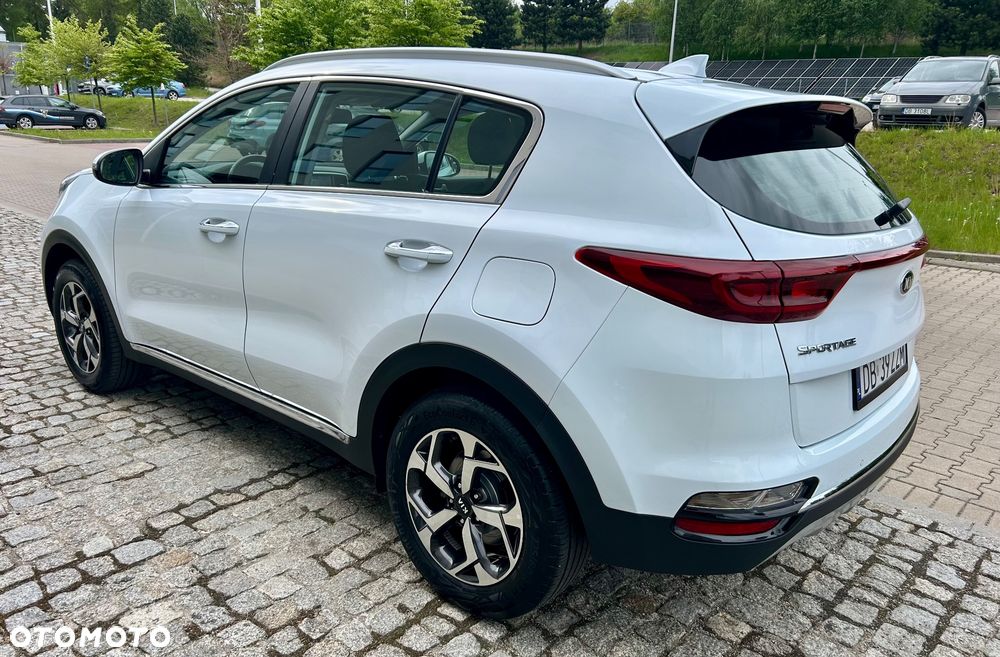Kia Sportage 1.6 T-GDI 2WD VISION - 11