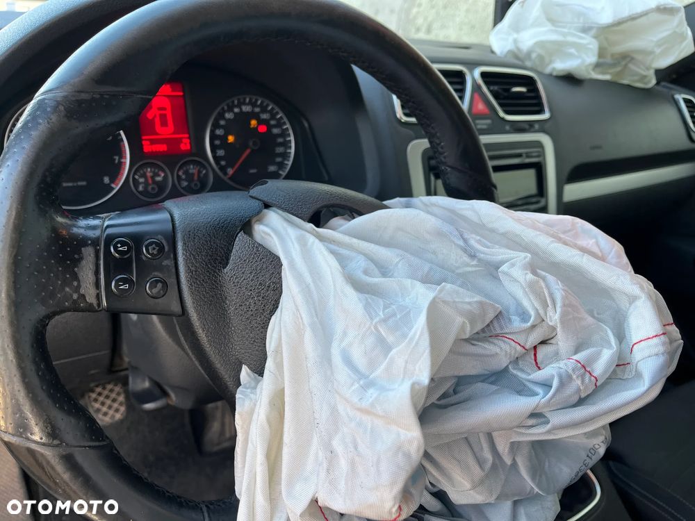 Volkswagen Scirocco - 14