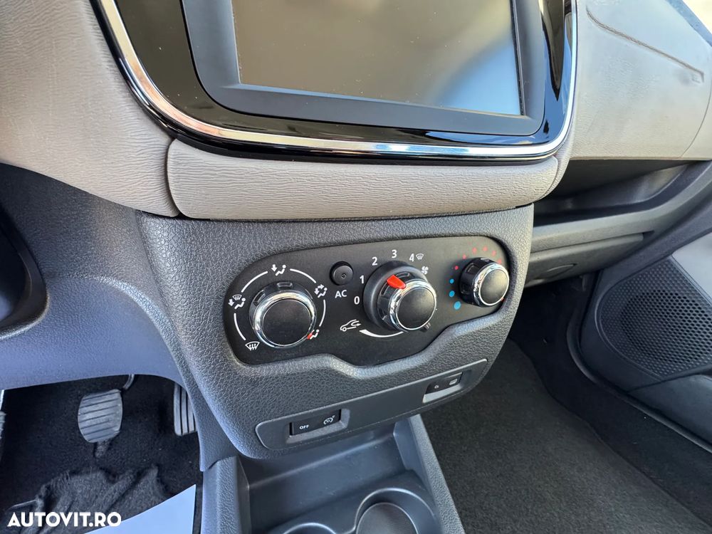 Dacia Lodgy 1.5 dCi 109 CP Laureate - 25