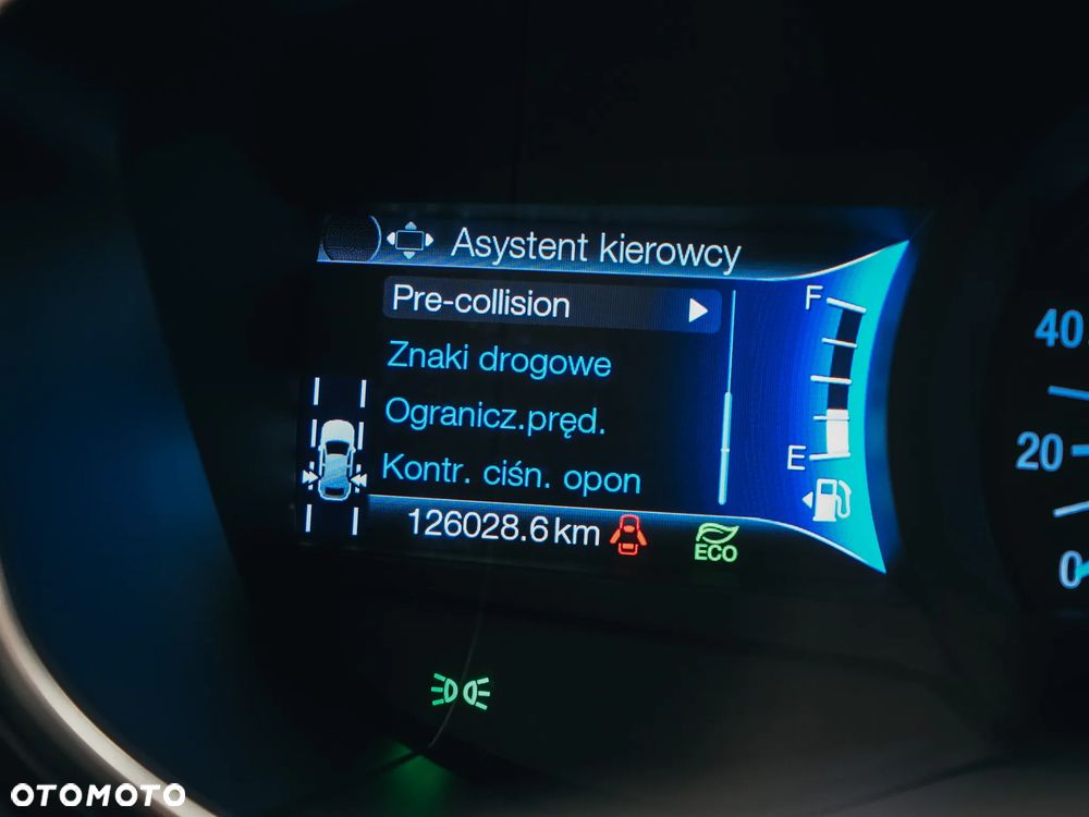 Ford Mondeo - 23