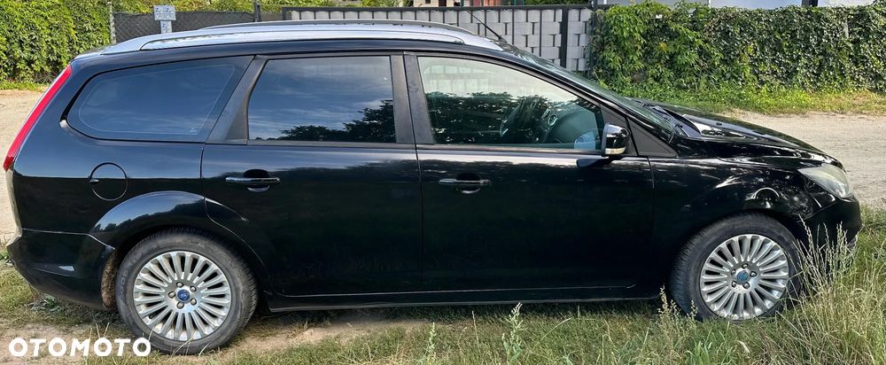 Ford Focus 1.6 TDCi DPF Ambiente - 5