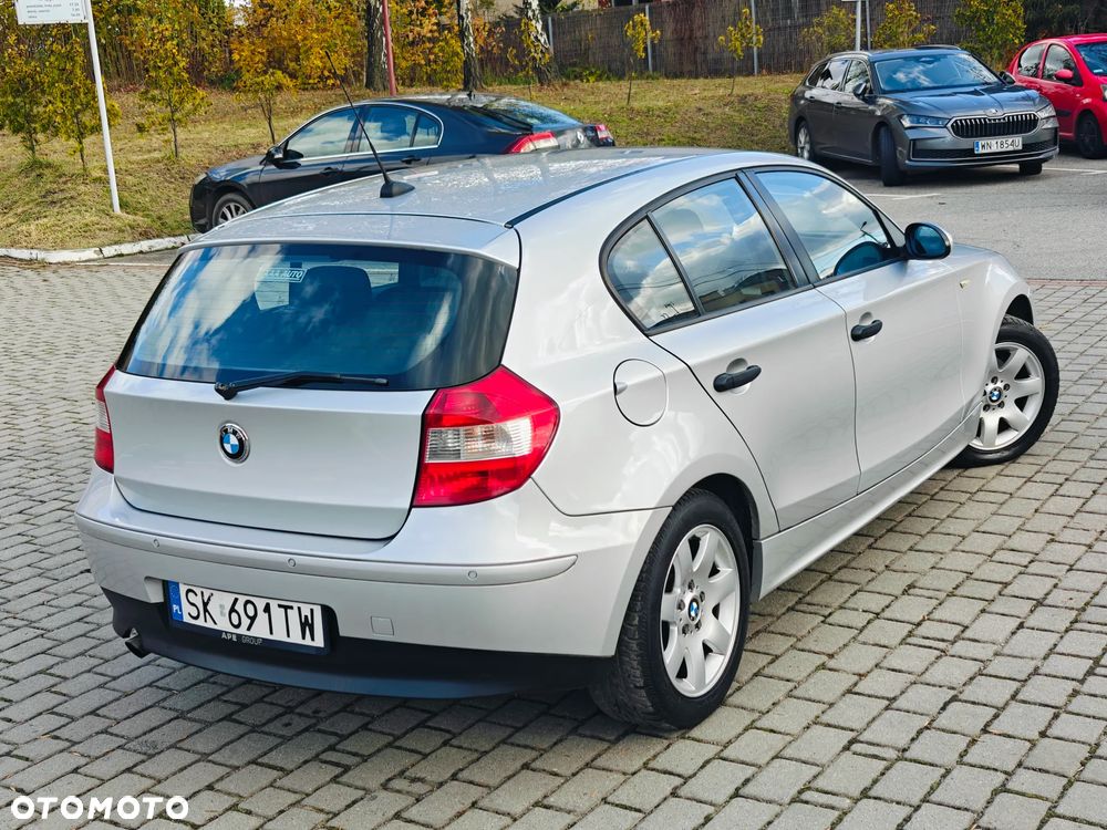 BMW Seria 1 116i - 5