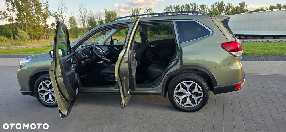 Subaru Forester 2.0i-L Platinum (EyeSight) Lineartronic - 14