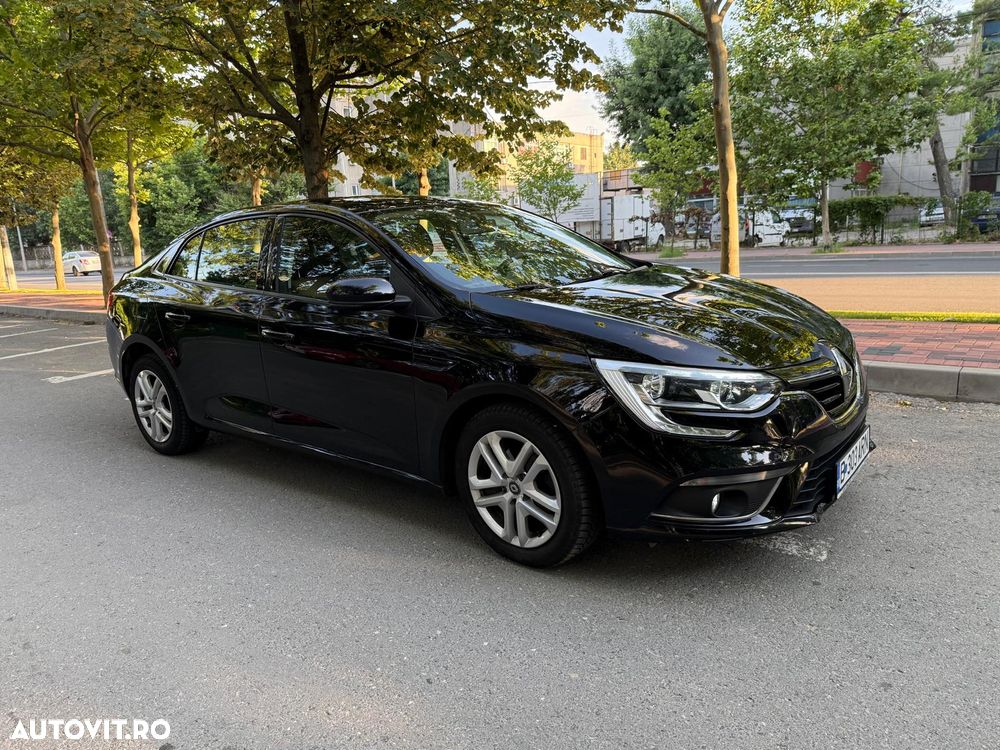 Renault Megane TCE GPF Life - 8
