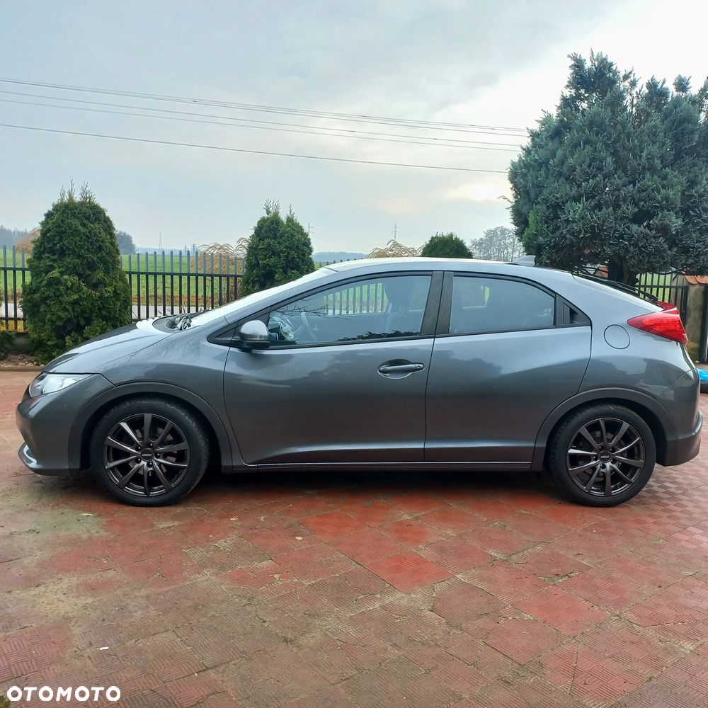 Honda Civic 1.4 i-VTEC Comfort - 9