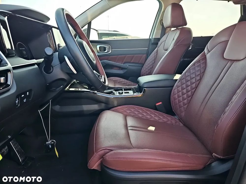 Kia Sorento - 7