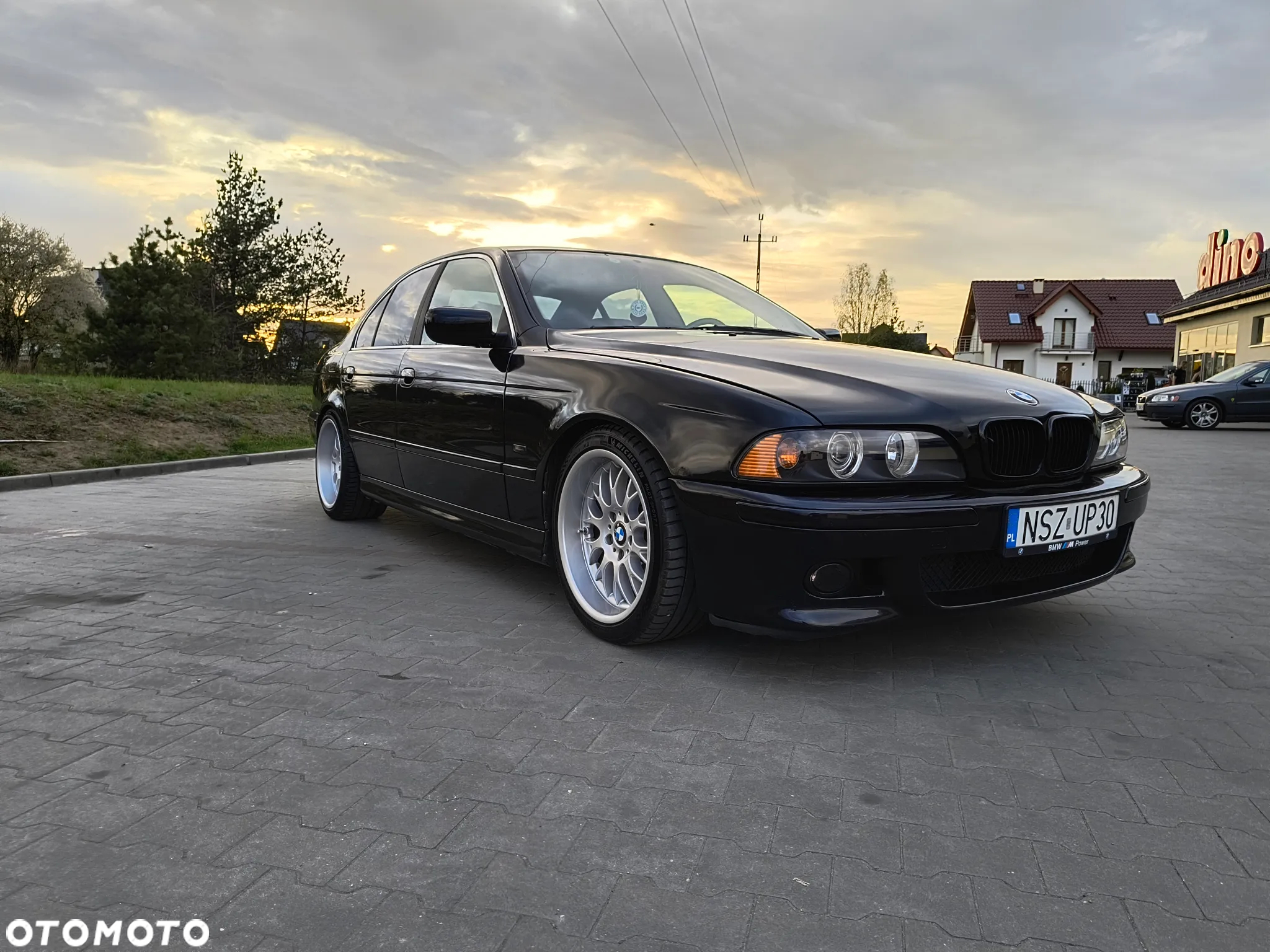 BMW Seria 5 520i - 6