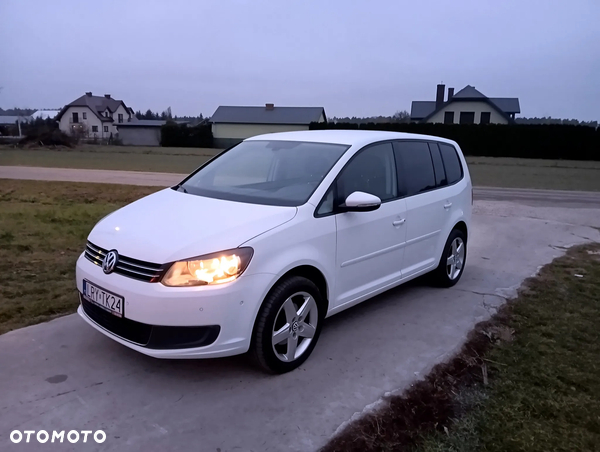 Volkswagen Touran 2.0 TDI DPF BlueMotion Technology DSG Comfortline