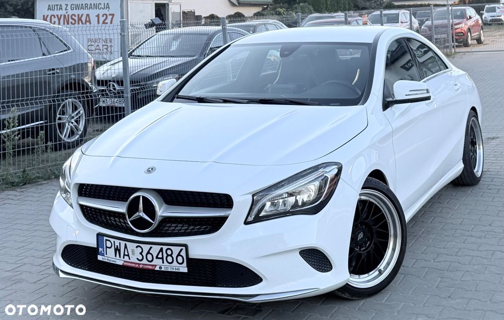 Mercedes-Benz CLA - 40