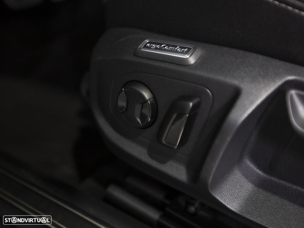 VW Arteon 2.0 TDI Elegance DSG - 34