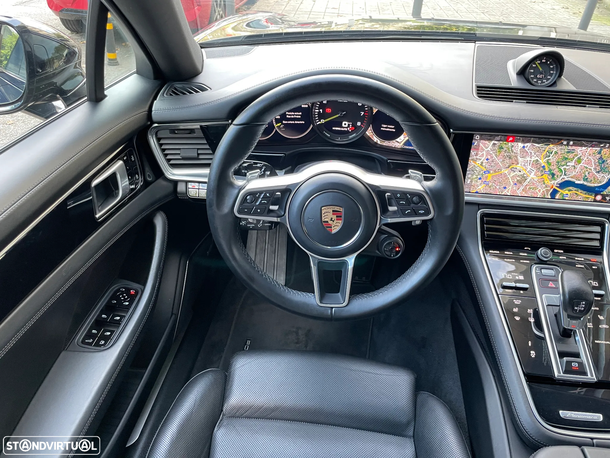Porsche Panamera 4 E-Hybrid - 32