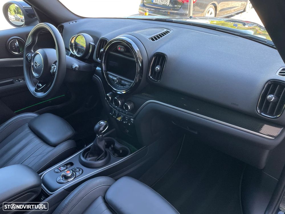 MINI Countryman Cooper SE ALL4 Yours Auto - 37