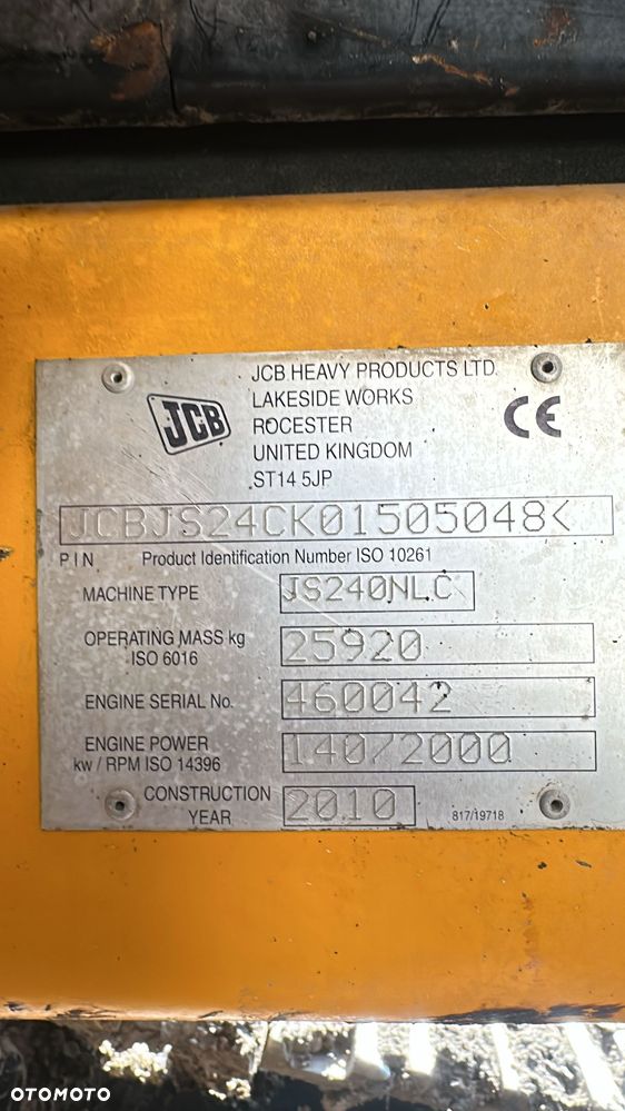 JCB JS 240 NLC - 9