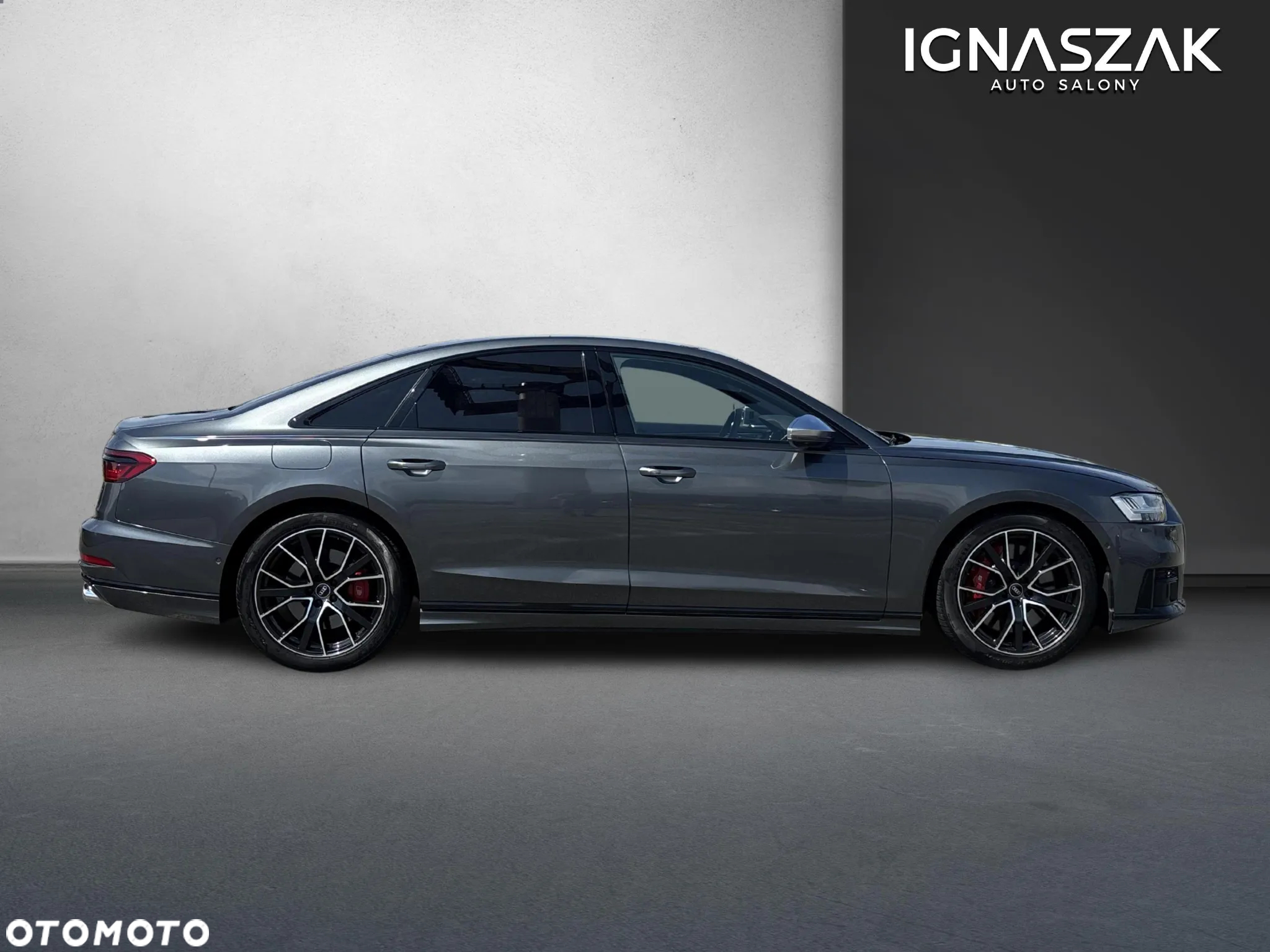 Audi S8 - 6
