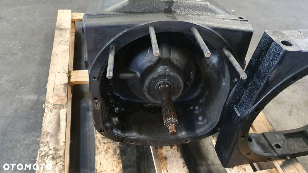 SKRZYNIA BIEGÓW 87613143 NEW HOLLAND T5 T5.115 CNH - 2