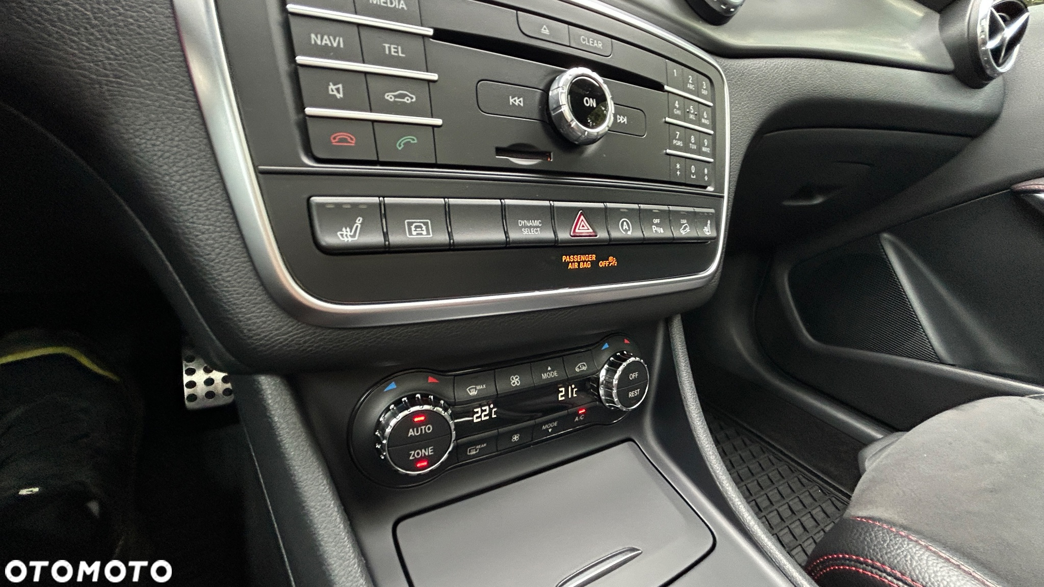 Mercedes-Benz GLA 250 4-Matic - 10