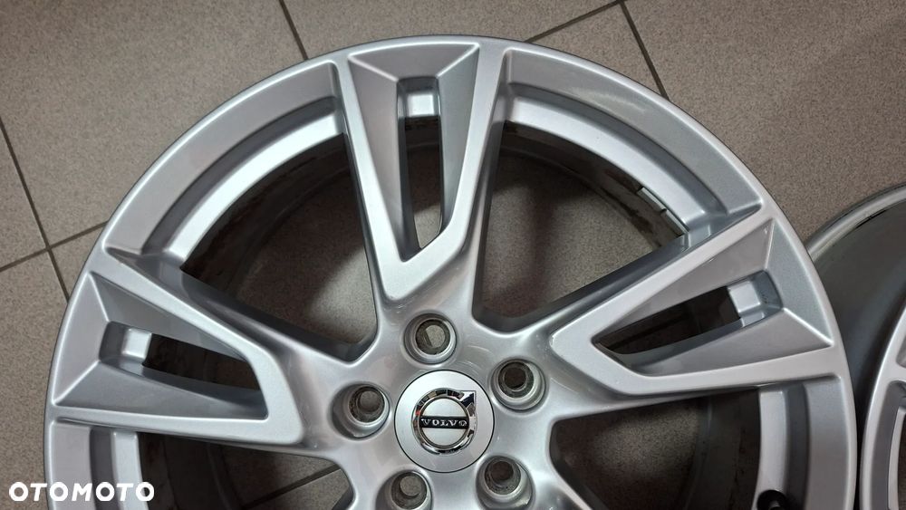 Felgi Aluminiowe 18 Volvo XC 60 5x108 ET 50.5 - 13