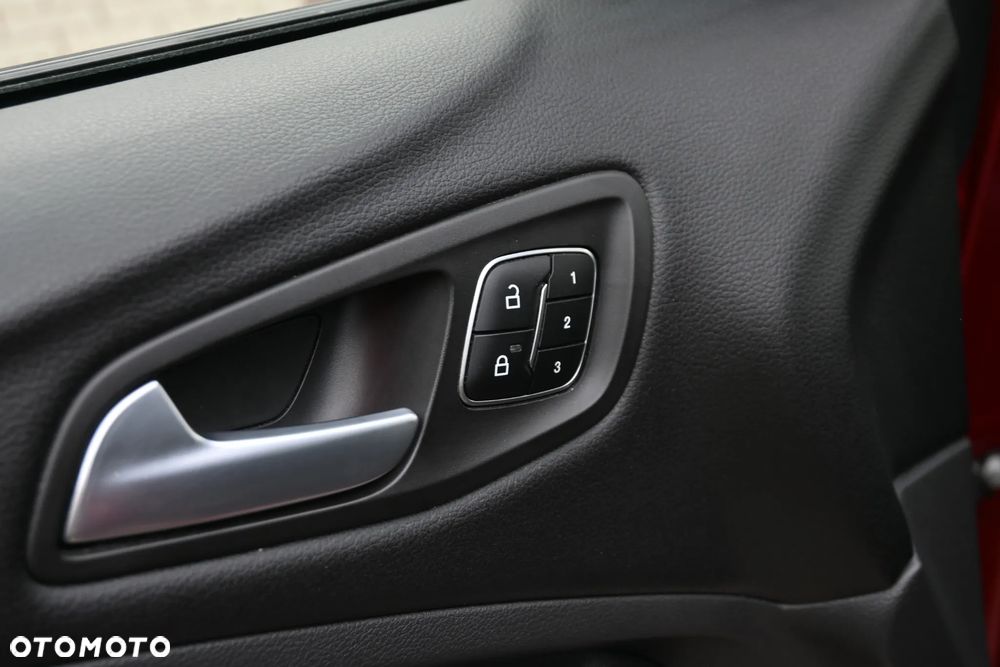 Ford Kuga 1.5 EcoBoost AWD ST-Line Black ASS - 32