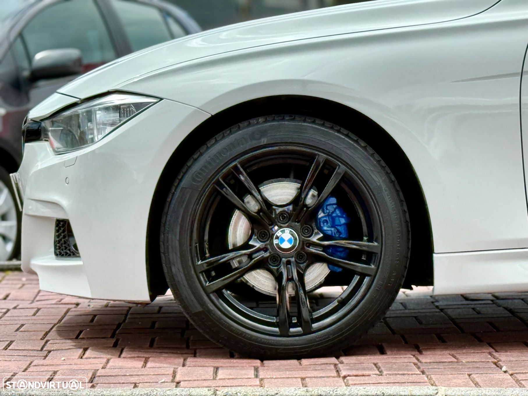 BMW 318 d Touring xDrive Pack M - 6