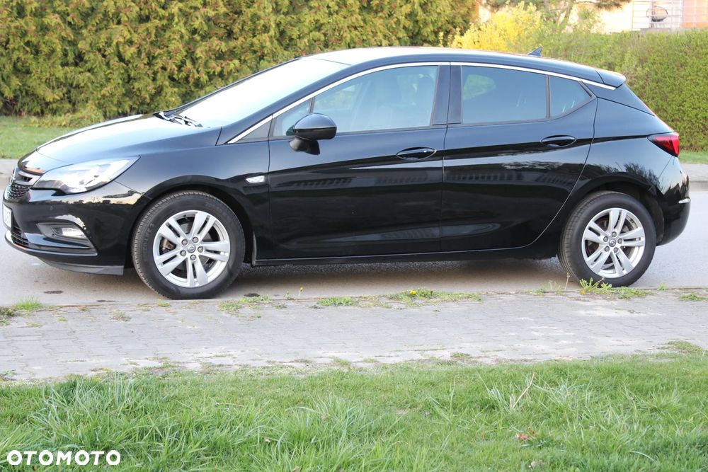 Opel Astra 1.6 D Start/Stop Business - 10