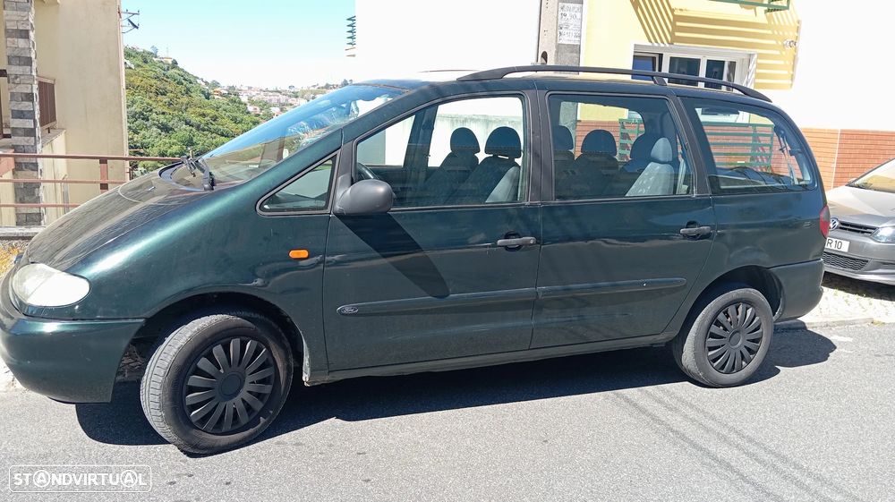 Ford Galaxy 1.9 TDi Ghia Luxo - 3