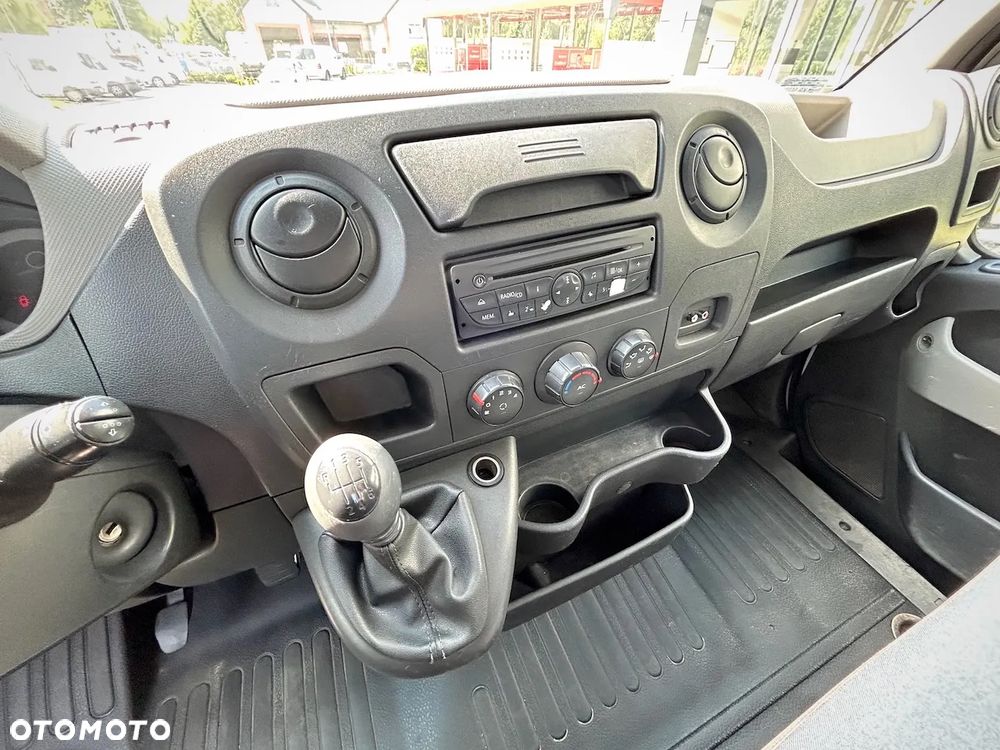 Renault Master - 24