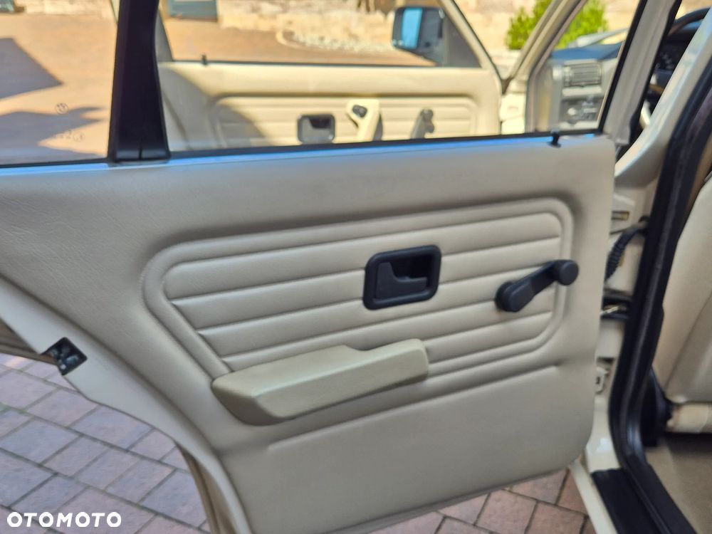 BMW Seria 3 - 15