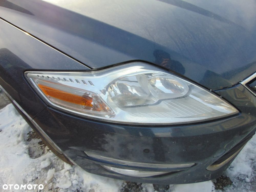 LAMPA PRAWA PRZÓD PRZEDNIA MONDEO MK4 LIFT EUROPA - 1