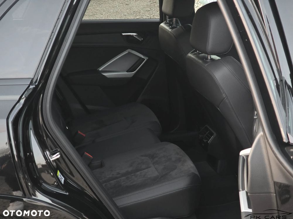 Audi Q3 35 TDI Quattro S tronic S line - 34