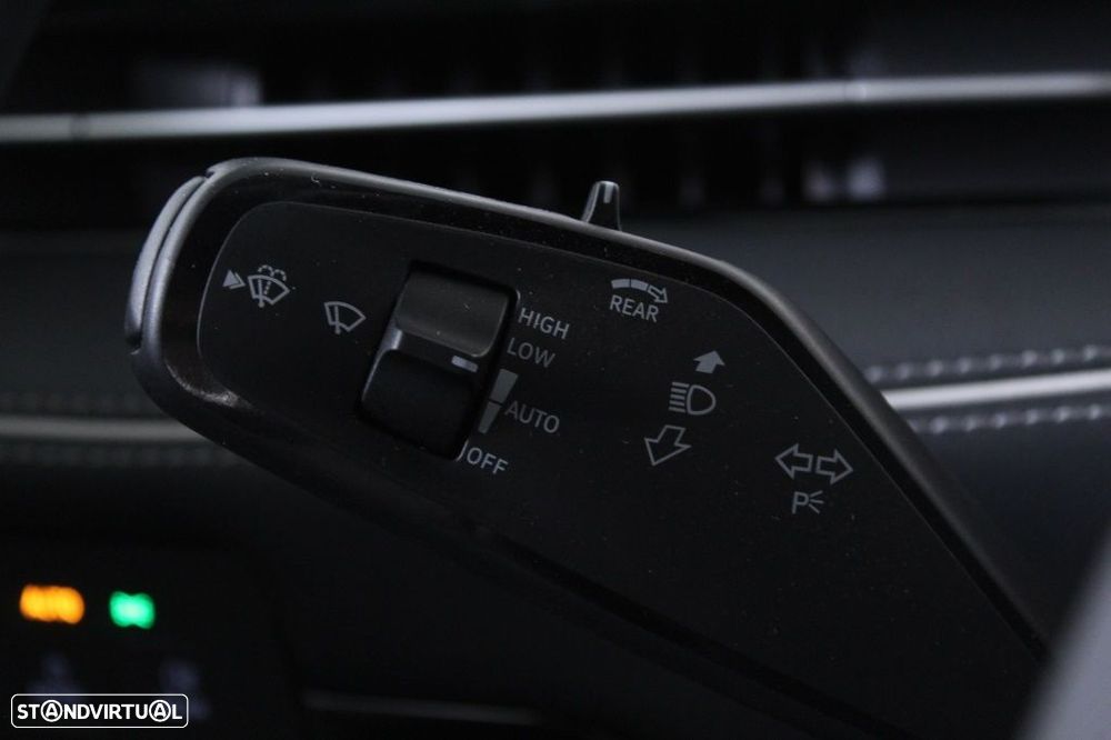 VW ID.7 Tourer 77 kWh Pro Urban - 24