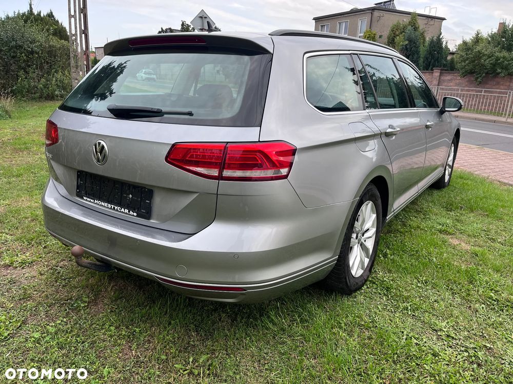Volkswagen Passat Variant - 10