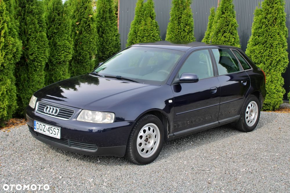 Audi A3 Sportback 1.6 Attraction - 4
