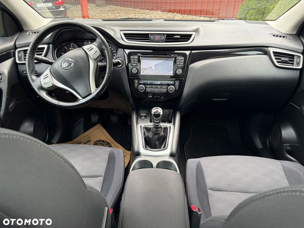 Nissan Qashqai - 22
