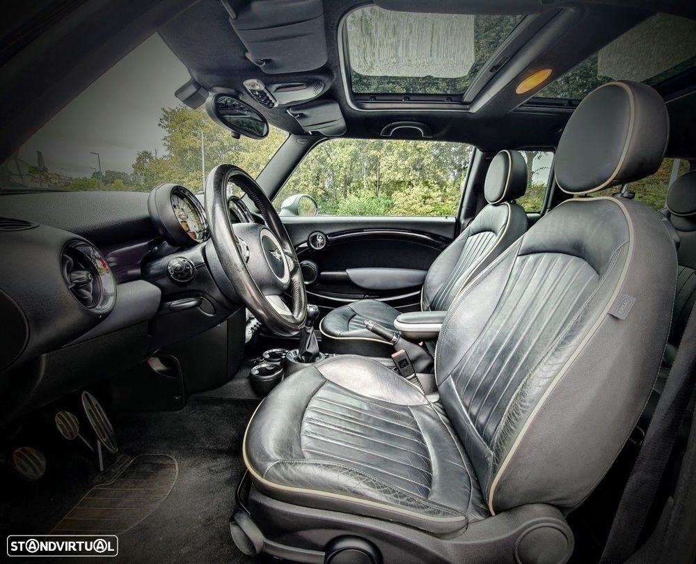 MINI Clubman Cooper S Hampton - 16