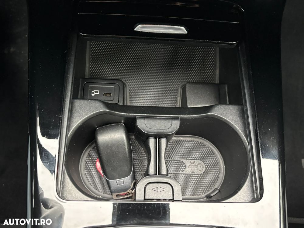 Mercedes-Benz A 180 d 7G-DCT - 30