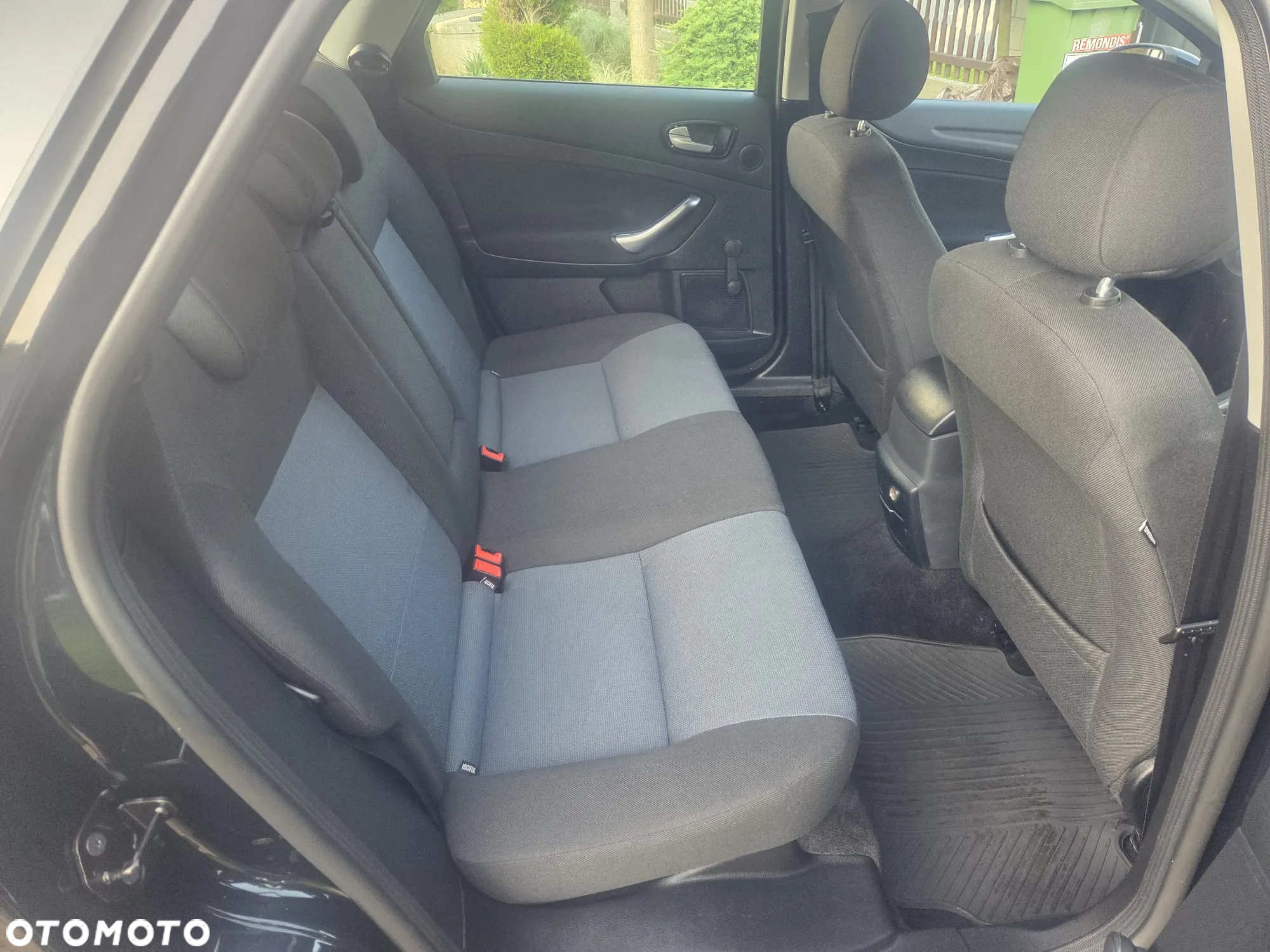 Ford Mondeo - 12