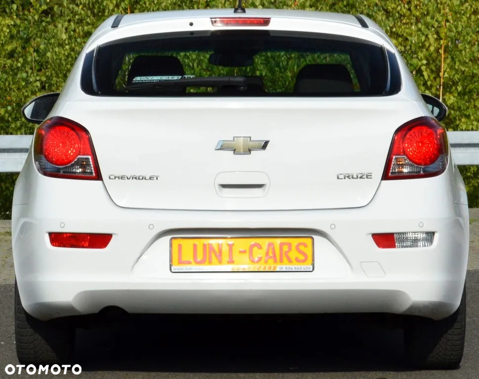 Chevrolet Cruze - 23