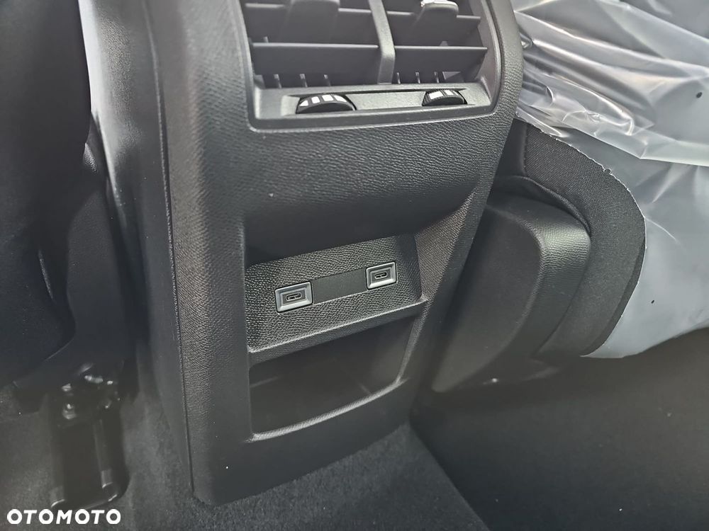 Peugeot 308 - 16