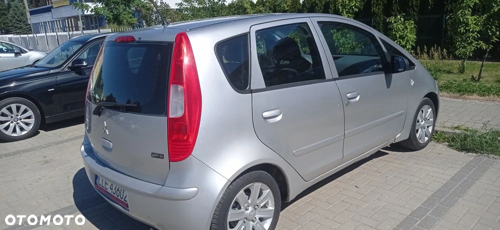 Mitsubishi Colt 1.3 Inform - 2