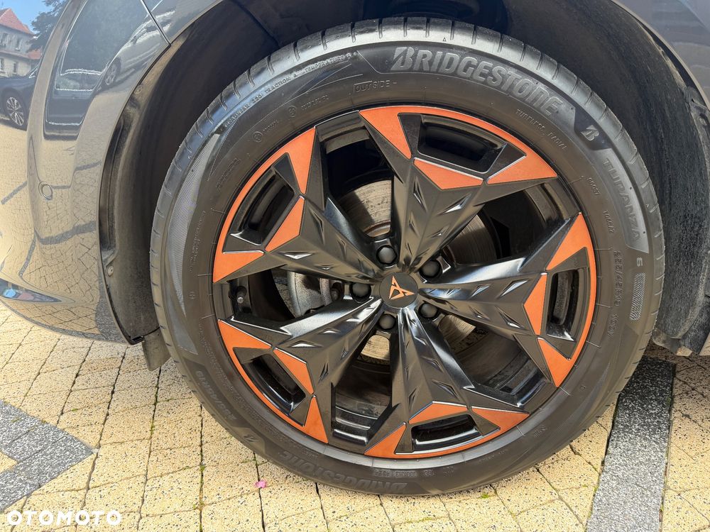 Cupra Terramar 1.5 eTSI mHEV Advantage Edition DCC DSG - 13