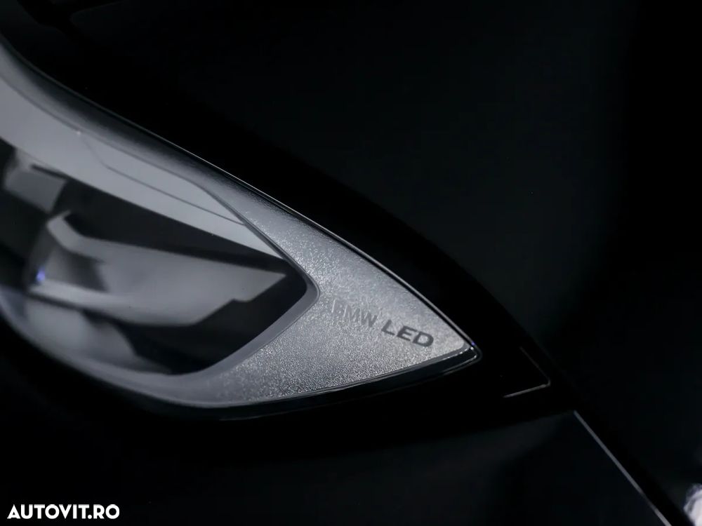 BMW Seria 3 320e AT PHEV - 29