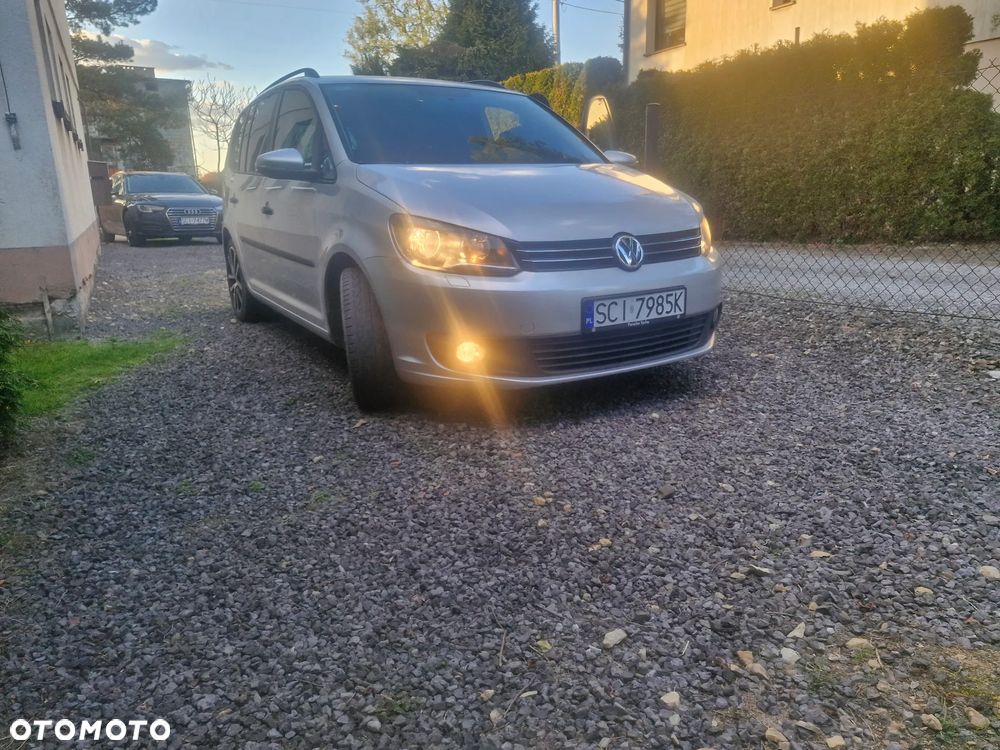 Volkswagen Touran 1.6 TDI DPF BlueMotion Technology Trendline - 1